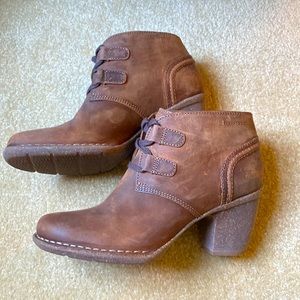 Clarks Carleta Heel Nubuck Leather Booties